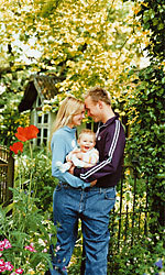 Familie im Garten